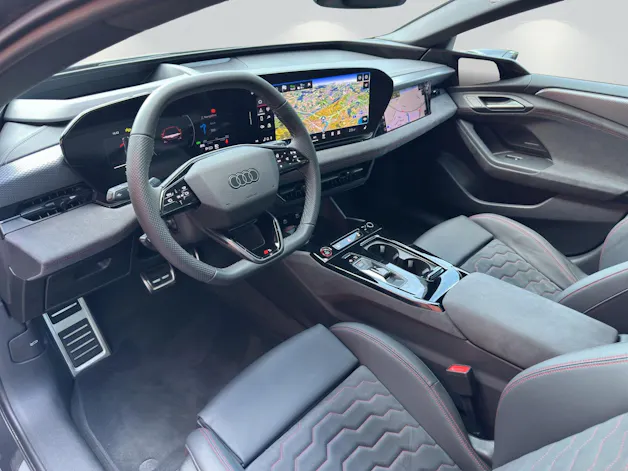 Audi S6 Avant e-tron quattro