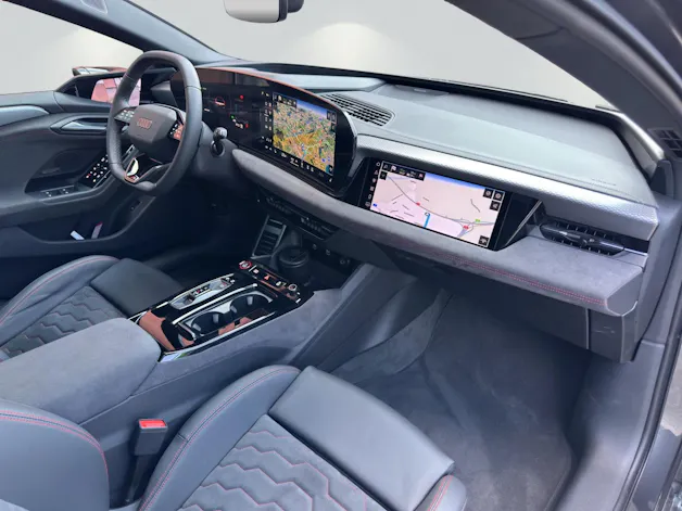 Audi S6 Avant e-tron quattro