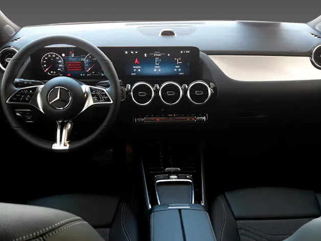 Mercedes-Benz GLA 200 Night