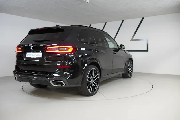 BMW X5 xDrive 48V 30d M Sport Steptronic