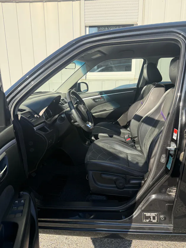 Suzuki Swift 1.2i 16V PizSulai 4x4 *KLIMA* AHK* MFK FRISCH