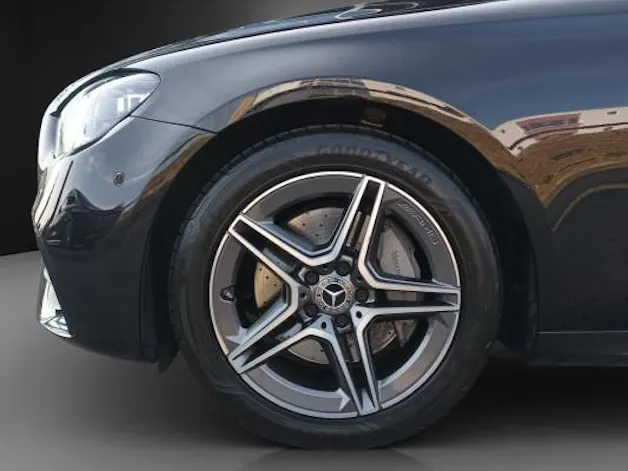 Mercedes-Benz E 200 T 4M AMG Line