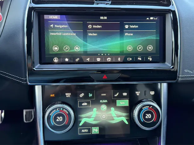 Jaguar XE 2.0 D 180 R-Dynamic S AWD