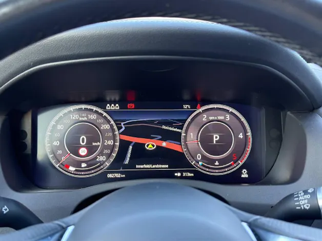 Jaguar XE 2.0 D 180 R-Dynamic S AWD