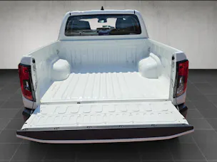Toyota Hilux Double Cab.-Pick-up 59KWh Comfort