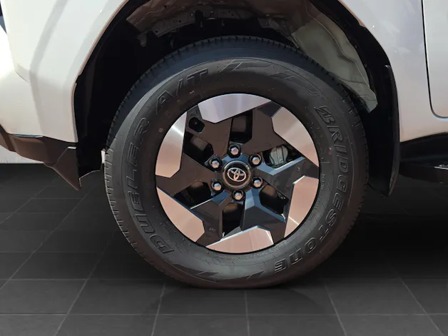 Toyota Hilux Double Cab.-Pick-up 59KWh Comfort