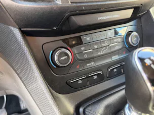 FORD Tourneo Connect 1.0 EcoB 100 Trend