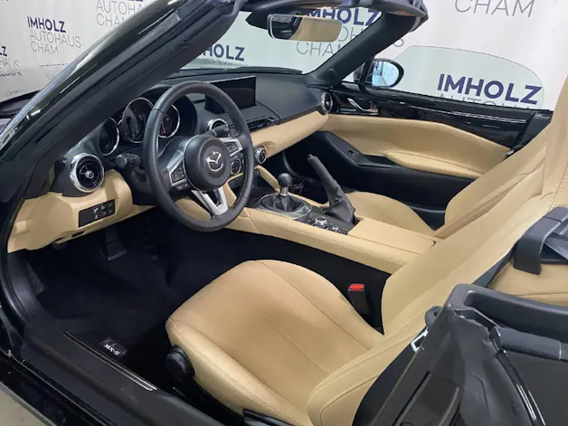 Mazda MX-5 2.0 Kazari