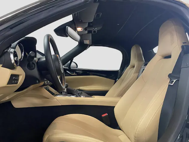 Mazda MX-5 2.0 Kazari