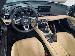 Mazda MX-5 2.0 Kazari