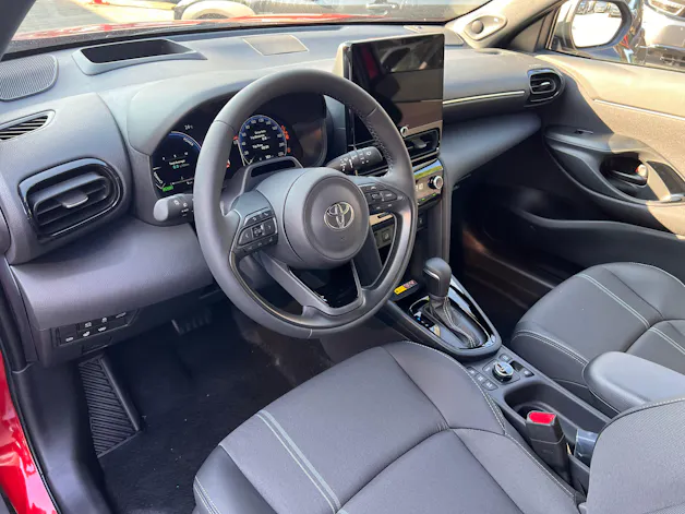 Toyota Yaris Cross 1.5 VVT-i HSD Premium AWD-i