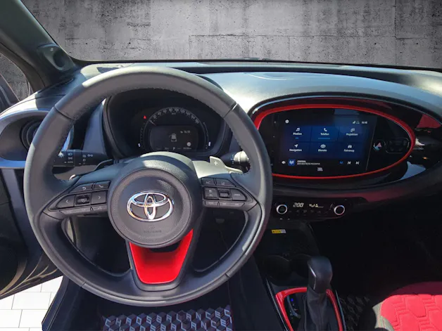 Toyota Aygo X 1.0 VVT-i Undercover
