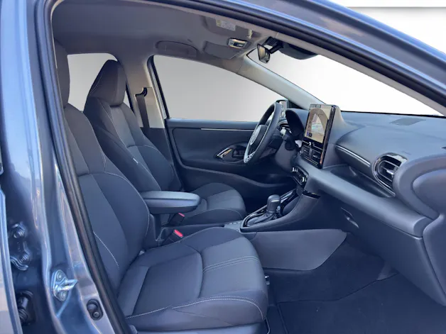 Toyota Yaris 1.5 VVT-i HSD Trend