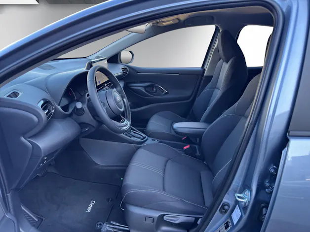 Toyota Yaris 1.5 VVT-i HSD Trend