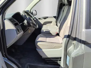 VW T5 Camper 3000 2.0 TDI 140 4m