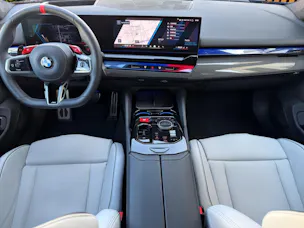 BMW M5 xDrive Touring (CH)⛽ + 🔌