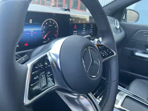 Mercedes-Benz GLA 250 Swiss Star Progressive 4matic