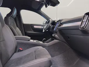 Volvo XC40 2.0 B3 MH Core