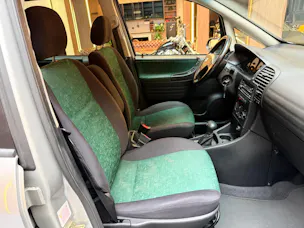 Opel Zafira 1.8i 16V Comfort