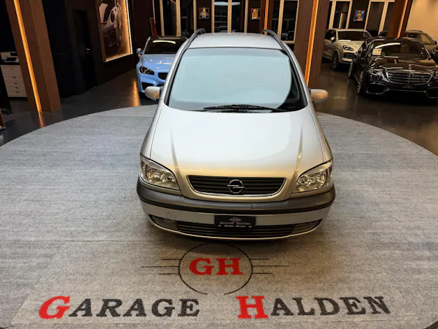Opel Zafira 1.8i 16V Comfort
