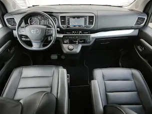 Toyota PROACE Verso L1 2.0 D VIP