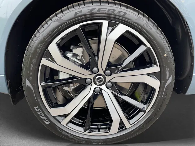 Volvo XC60 2.0 B5 MH Plus Dark AWD