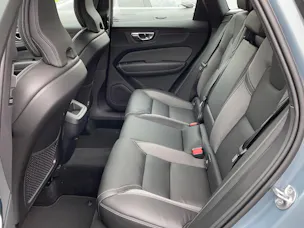 Volvo XC60 2.0 B5 MH Plus Dark AWD