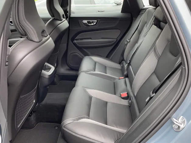 Volvo XC60 2.0 B5 MH Plus Dark AWD