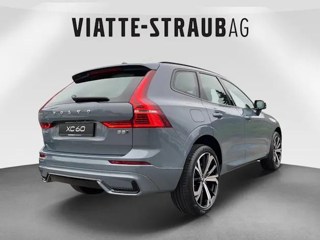 Volvo XC60 2.0 B5 MH Plus Dark AWD