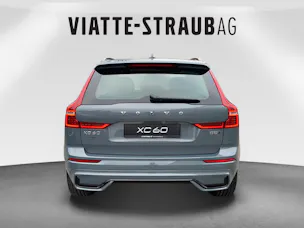 Volvo XC60 2.0 B5 MH Plus Dark AWD
