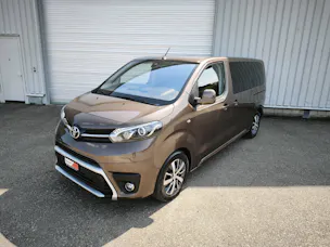 Toyota PROACE Verso L1 2.0 D VIP
