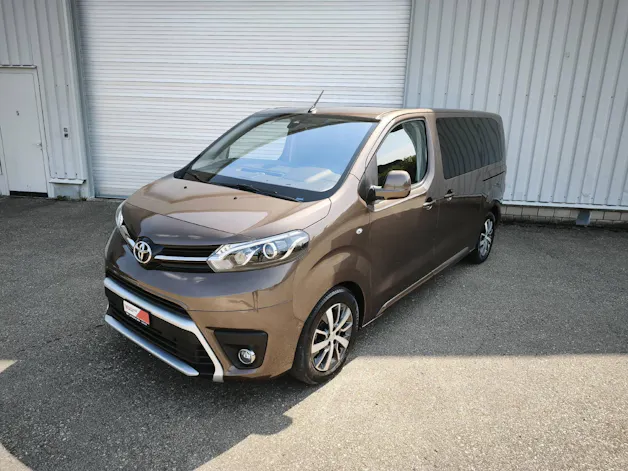 Toyota PROACE Verso L1 2.0 D VIP