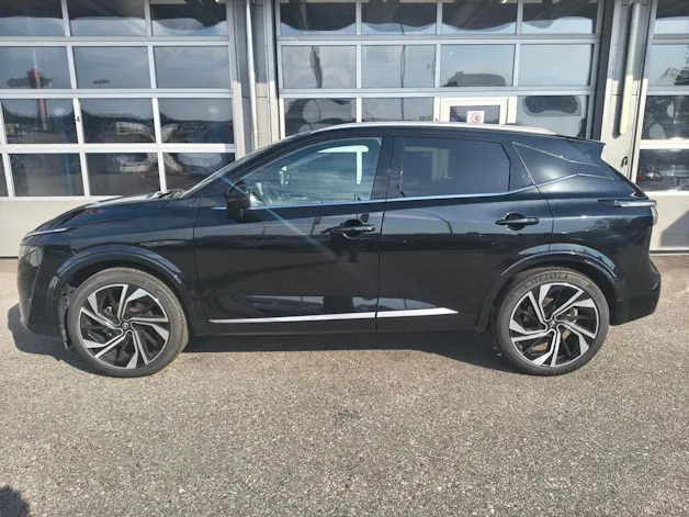 Nissan Qashqai 1.3 DIG-T Tekna+ 4x4