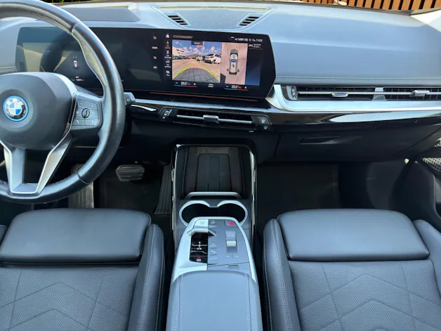 BMW iX1 xDrive 30 X-Line (CH) 🔋
