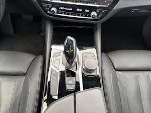 BMW 530i xDrive Steptronic Sport Line (CH)