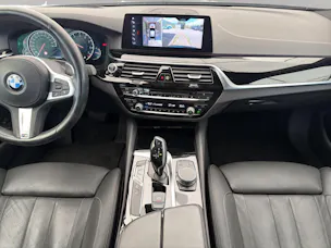 BMW 530i xDrive Steptronic Sport Line (CH)