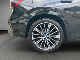 BMW iX1 30 xDrive