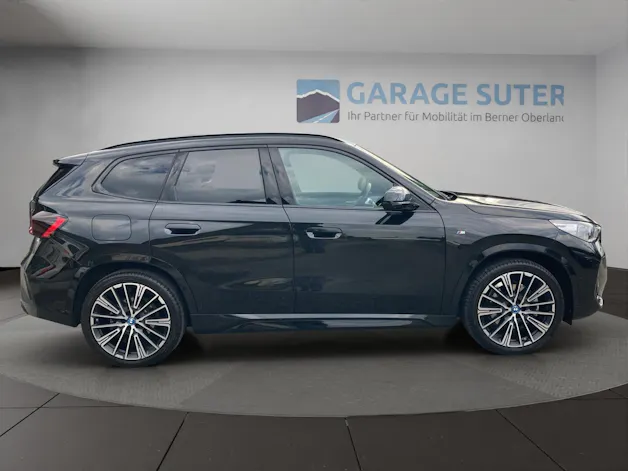 BMW iX1 30 xDrive