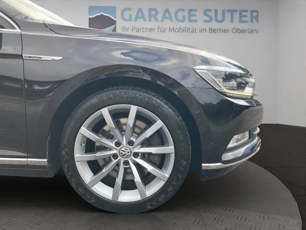 VW Passat Variant 2.0 TDI 240 SCR Highl. DSG 4m