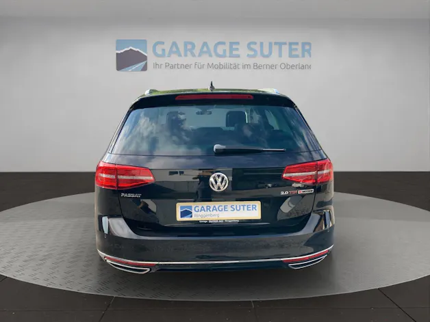 VW Passat Variant 2.0 TDI 240 SCR Highl. DSG 4m