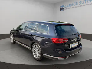 VW Passat Variant 2.0 TDI 240 SCR Highl. DSG 4m