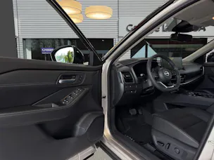 Nissan X-Trail 1.5 VC-T N-Trek e-4orc 4WD, 5 places