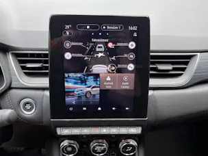 Renault Captur E-Tech Plug-in Hybrid Initiale Paris