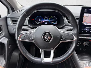 Renault Captur E-Tech Plug-in Hybrid Initiale Paris