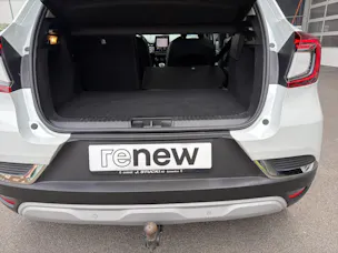 Renault Captur E-Tech Plug-in Hybrid Initiale Paris