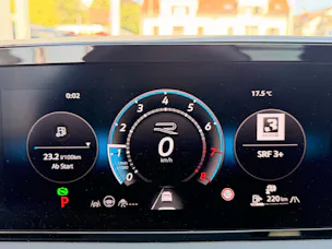 VW Tiguan 2.0 TDI DSG 4MOTION R-LINE *** PANORAMAGLASDACH & 360 GRAD KAMERA ***