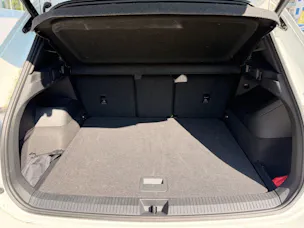 VW Tiguan 2.0 TDI DSG 4MOTION R-LINE *** PANORAMAGLASDACH & 360 GRAD KAMERA ***