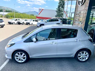Toyota Yaris 1.5 VVT-i Hybrid Sol Premium CVT