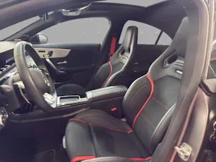 Mercedes-Benz CLA 35 4M - AMG / 360 Grad Kamera / Panorama-Dach / Soundsystem