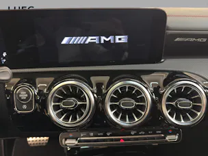 Mercedes-Benz CLA 35 4M - AMG / 360 Grad Kamera / Panorama-Dach / Soundsystem